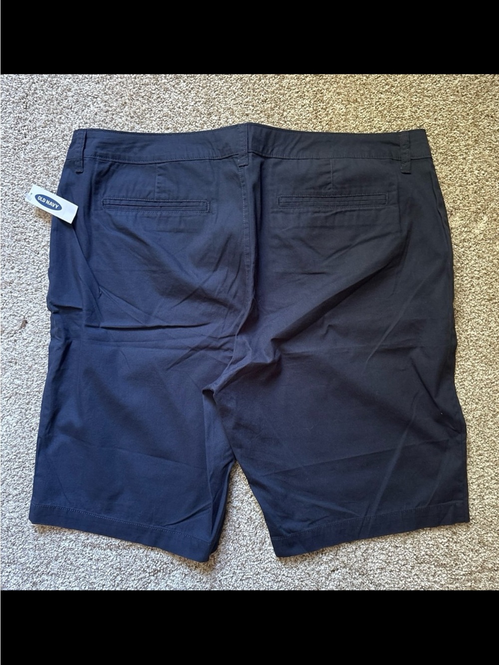 Old Navy Women’s Navy Flat-Front Shorts - Picture 4 of 6